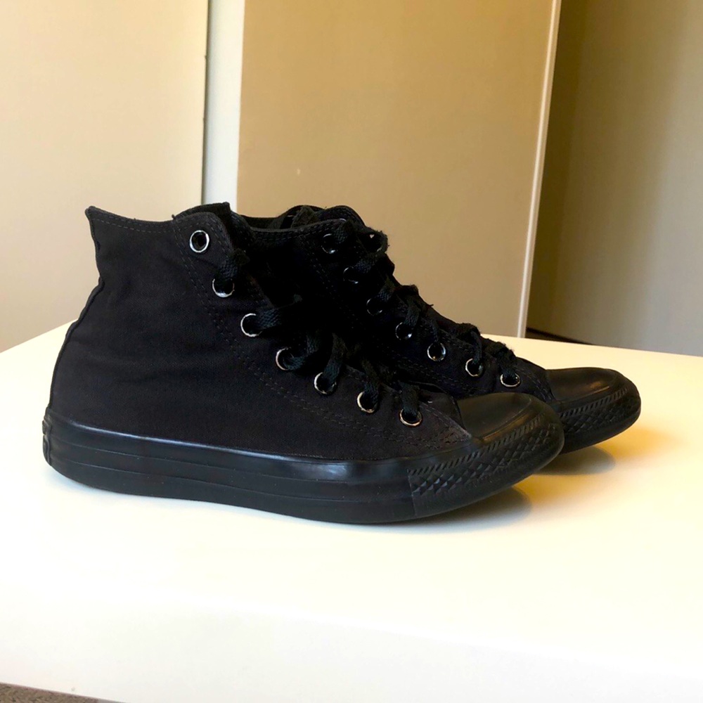 Chuck Taylor all star classic high tops Black Monochrome Men size 5 Women’s 7